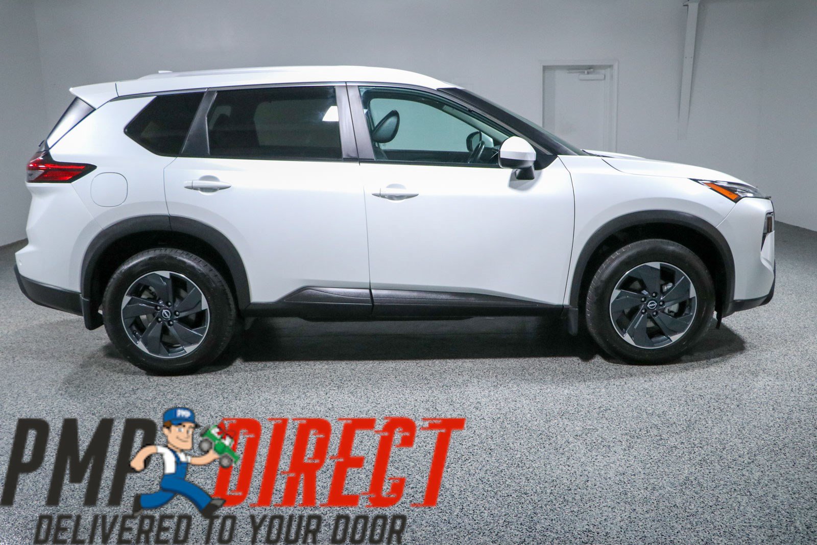 Used 2024 Nissan Rogue SV w/ SV Premium Package FWD image 6