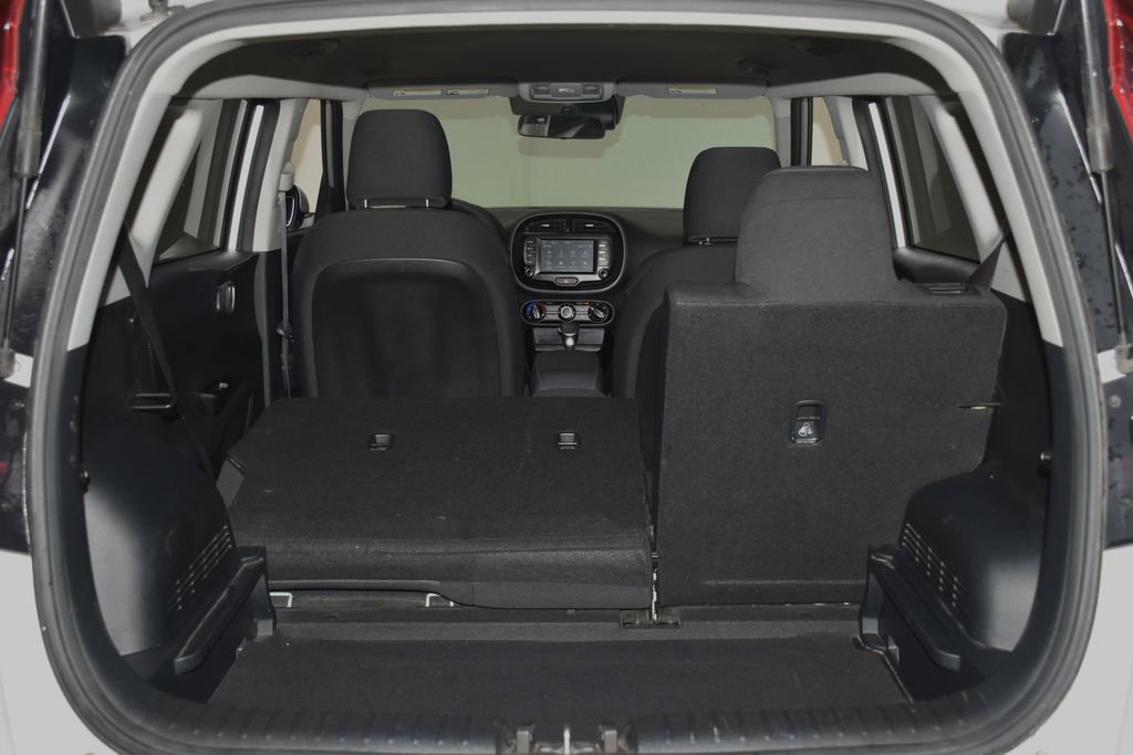 Used 2021 Kia Soul S image 26