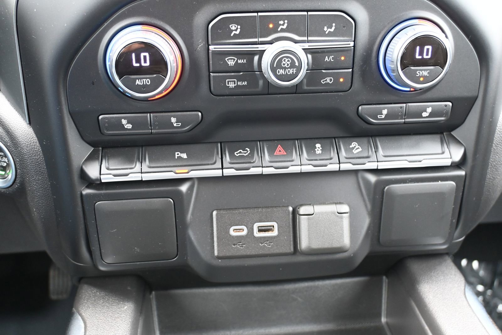 Used 2022 Chevrolet Silverado 1500 LT Trail Boss w/ Safety Package image 15