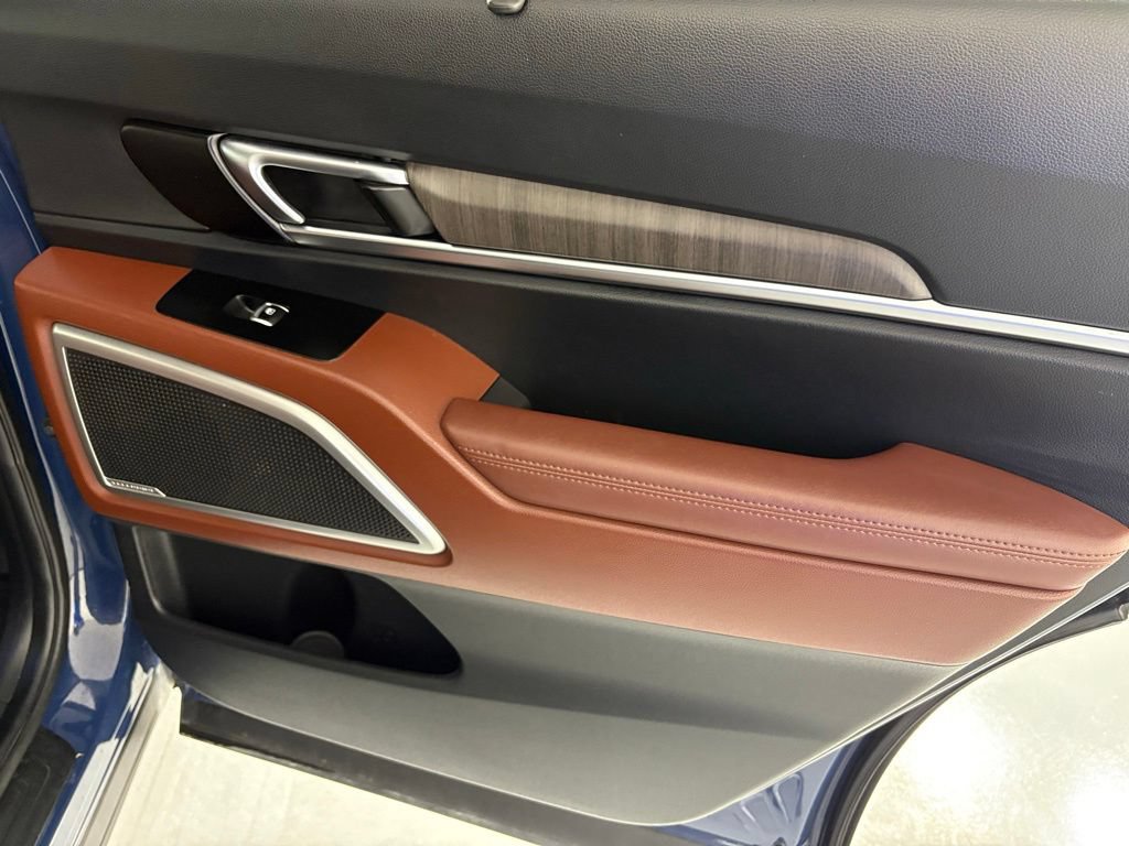 Used 2023 Kia Telluride EX w/ EX Captain's Chair Package FWD image 42