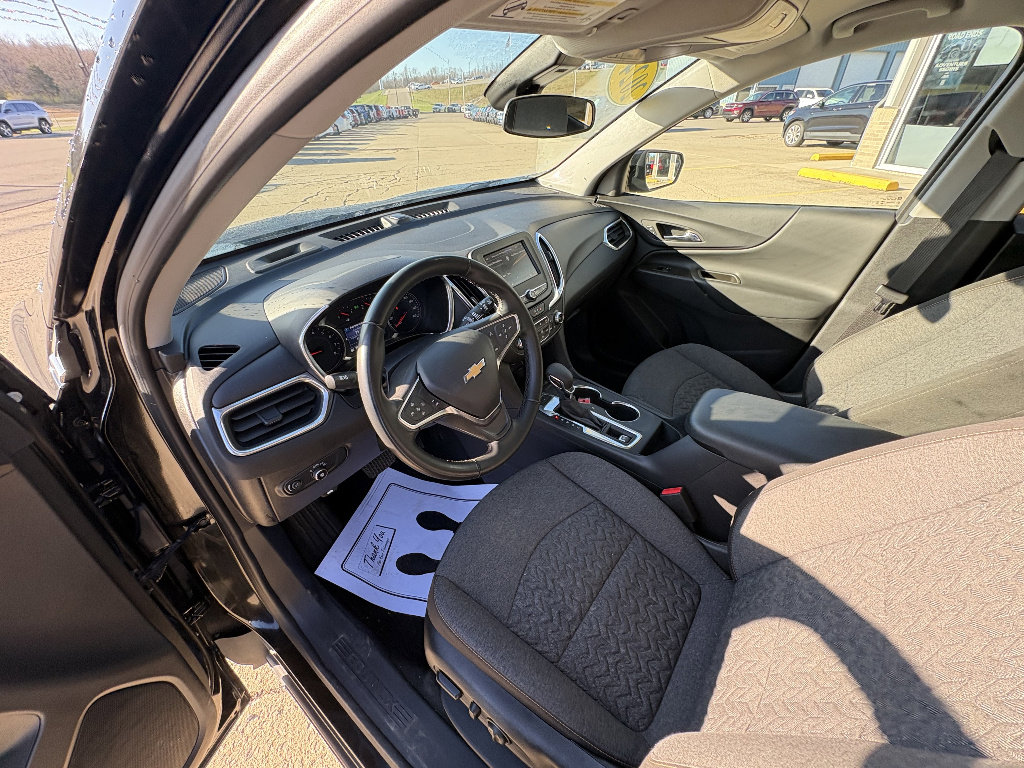 Used 2024 Chevrolet Equinox LT AWD/4WD image 31