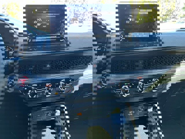 Used 2025 Honda CR-V Sport image 7