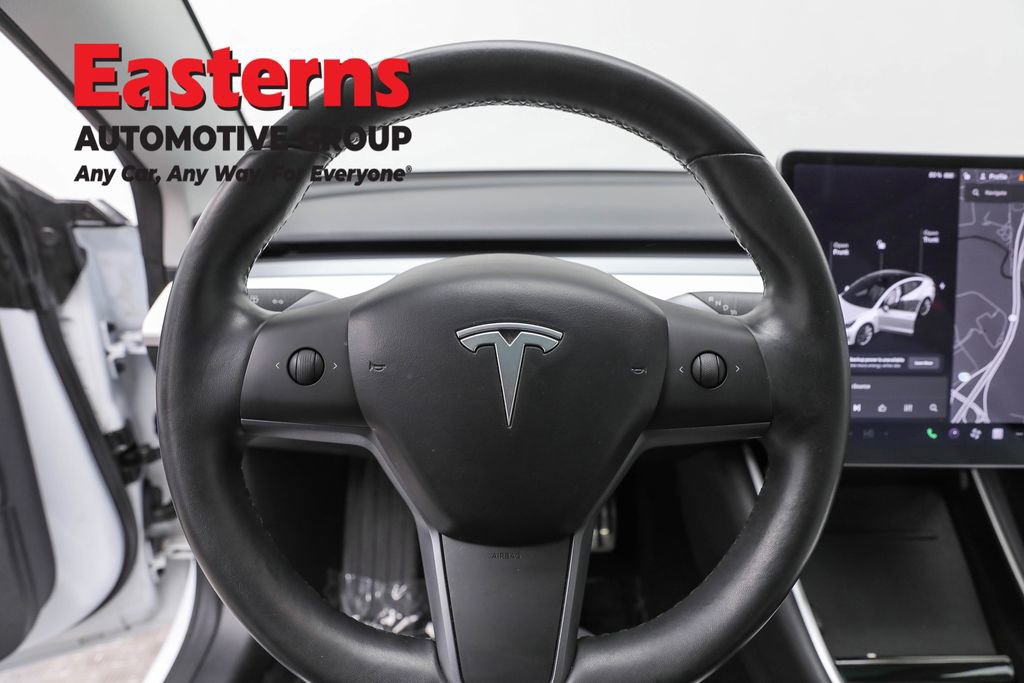 Used 2018 Tesla Model 3 Long Range image 10