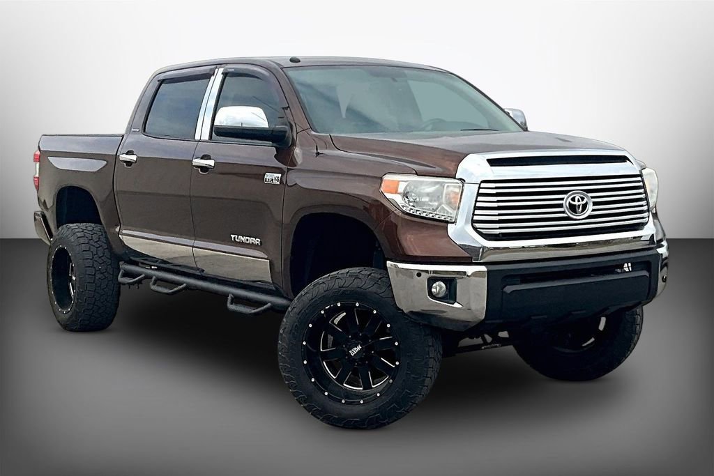 Used 2016 Toyota Tundra Limited w/ Limited Premium Package RWD image 11