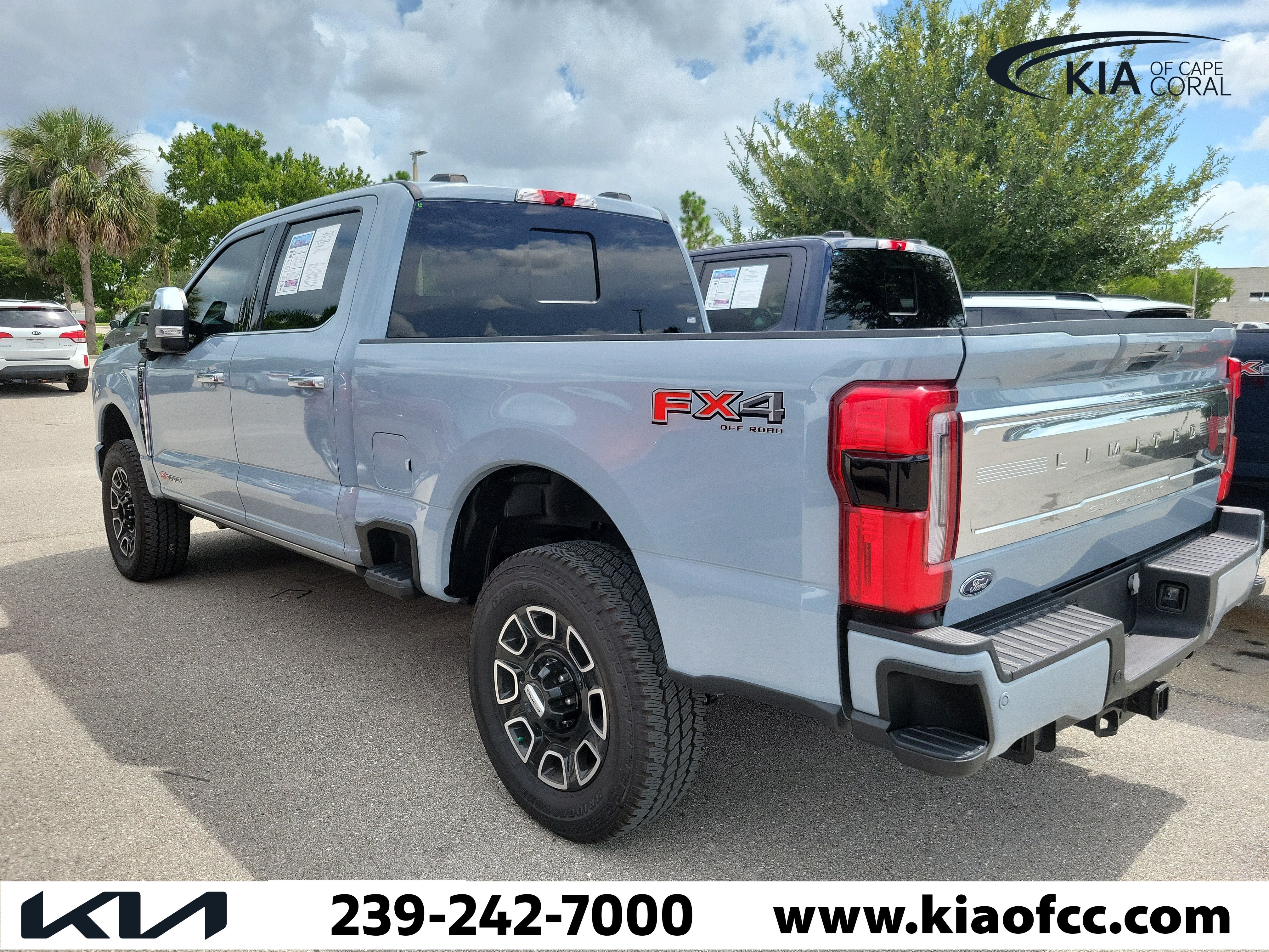 Used 2024 Ford F250 Limited w/ FX4 Off-Road Package AWD/4WD image 8