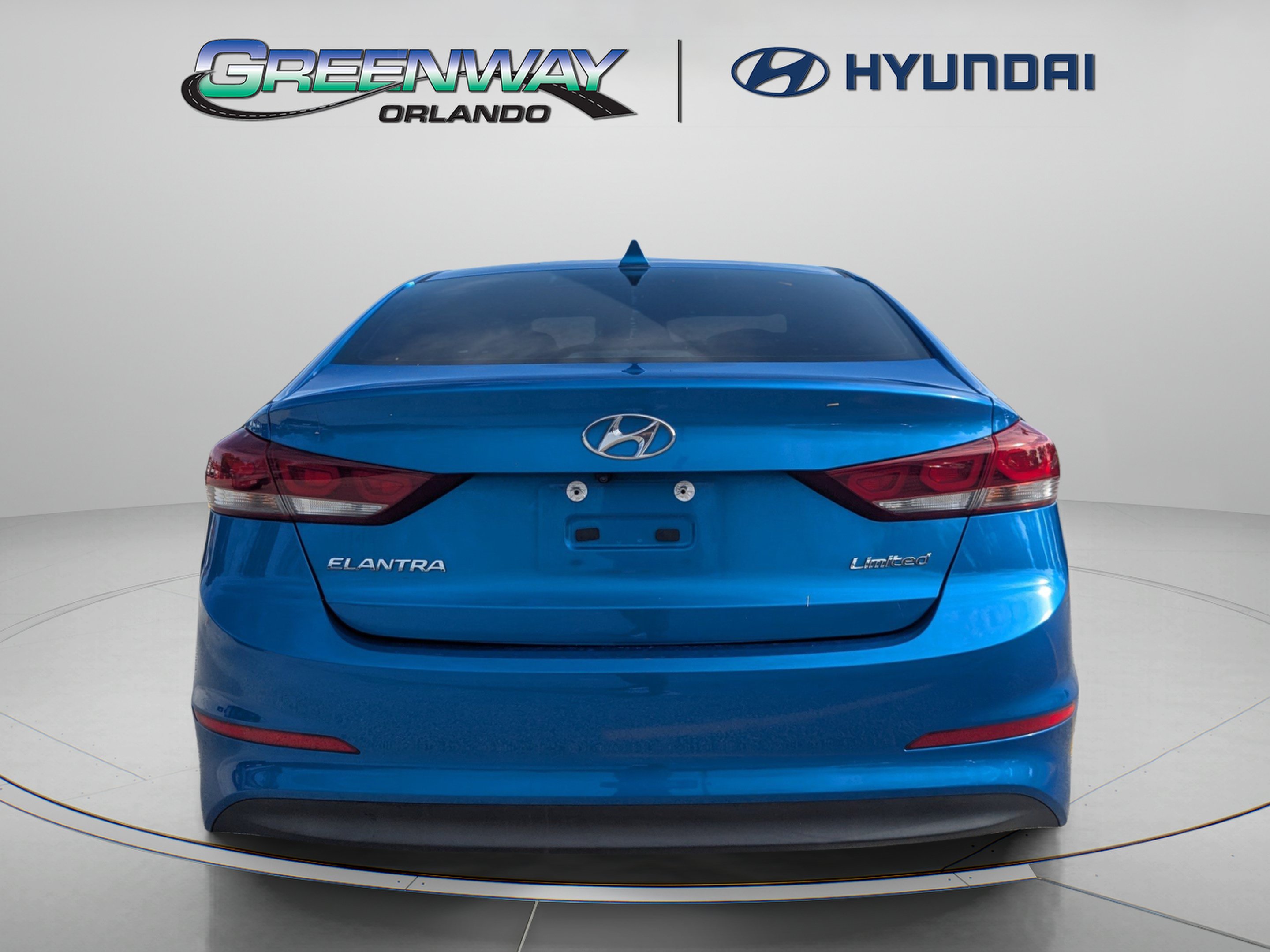 Used 2017 Hyundai Elantra Limited w/ Limited Tech Package 04 FWD image 7