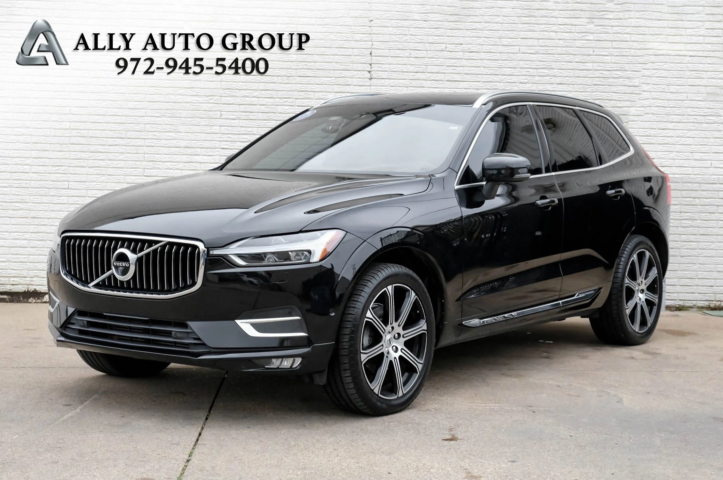 Used 2019 Volvo XC60 T5 Inscription w/ Protection Package Premier FWD image 1