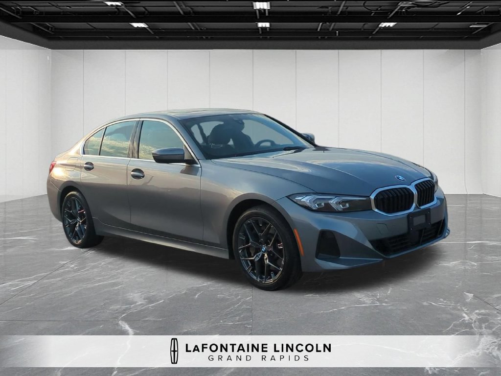 Used 2026 BMW 330i xDrive Sedan AWD/4WD image 7