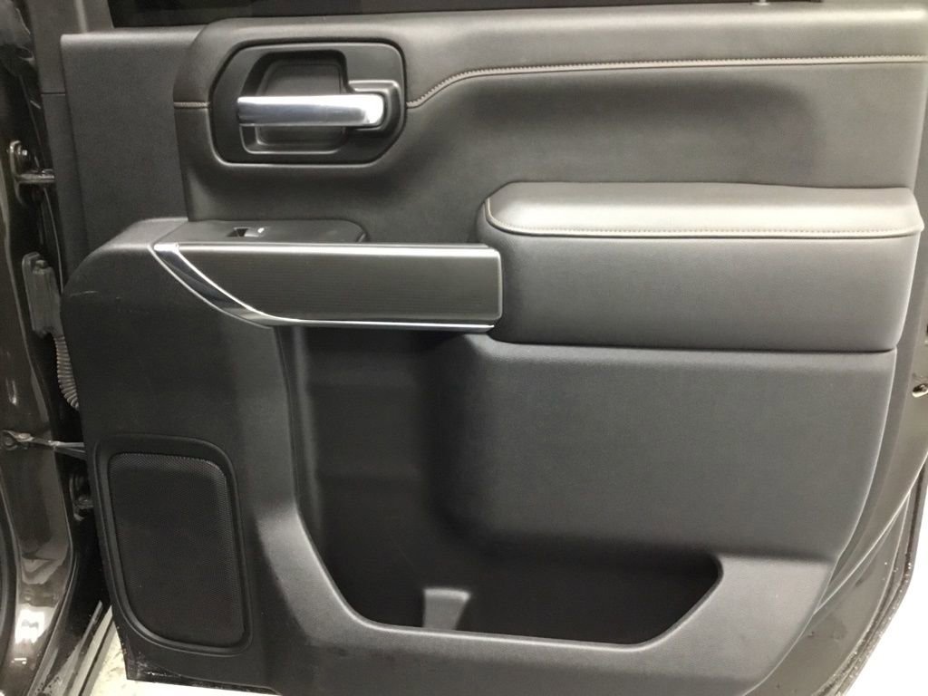 Used 2021 GMC Sierra 3500 AT4 w/ AT4 Preferred Package image 35