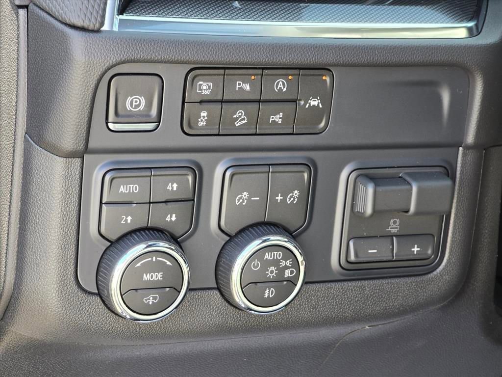 New 2026 Chevrolet Suburban RST w/ Advanced Technology Package image 7