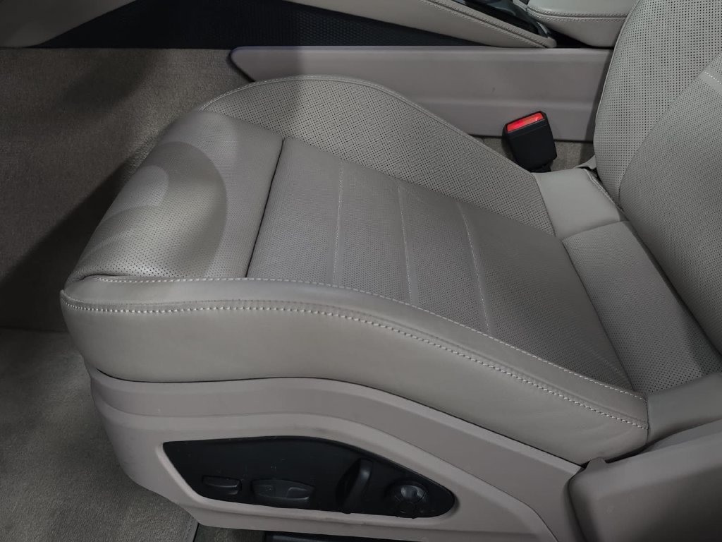 Certified 2026 Porsche Panamera 4 E-Hybrid AWD/4WD image 25