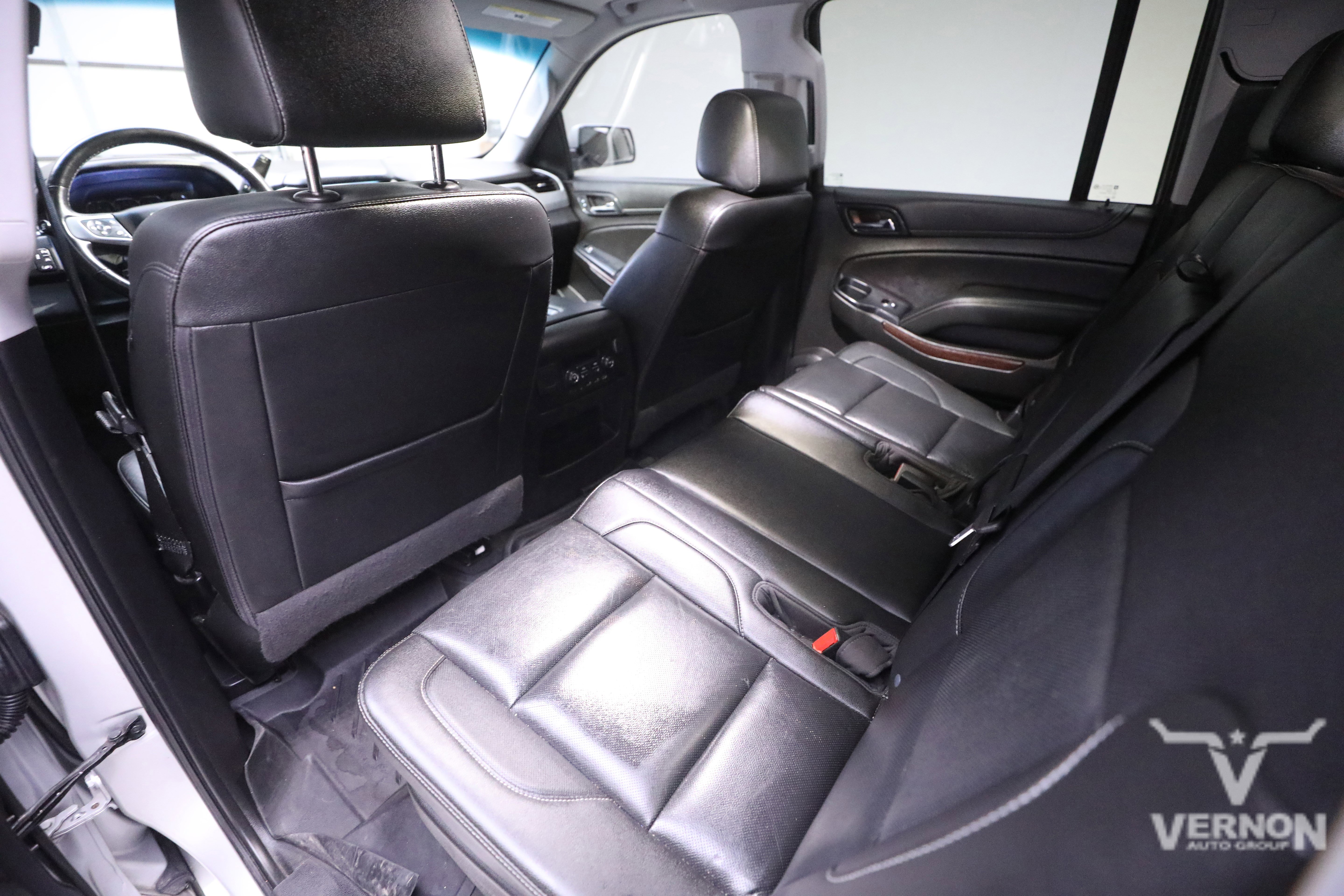 Used 2020 GMC Yukon XL SLT w/ Premium Edition image 9