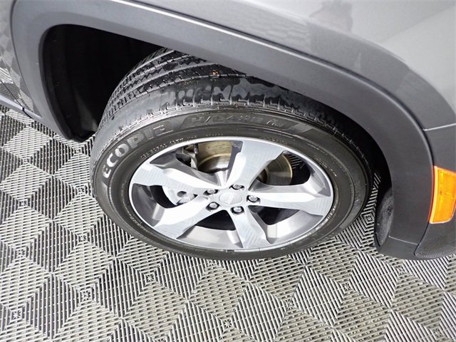 Used 2021 Jeep Grand Cherokee L Limited image 41