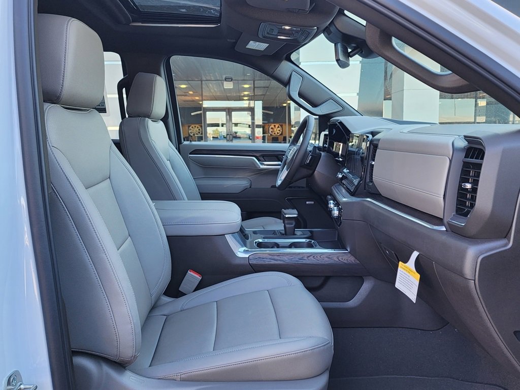 New 2026 GMC Sierra 1500 SLT w/ SLT Premium Plus Package image 39