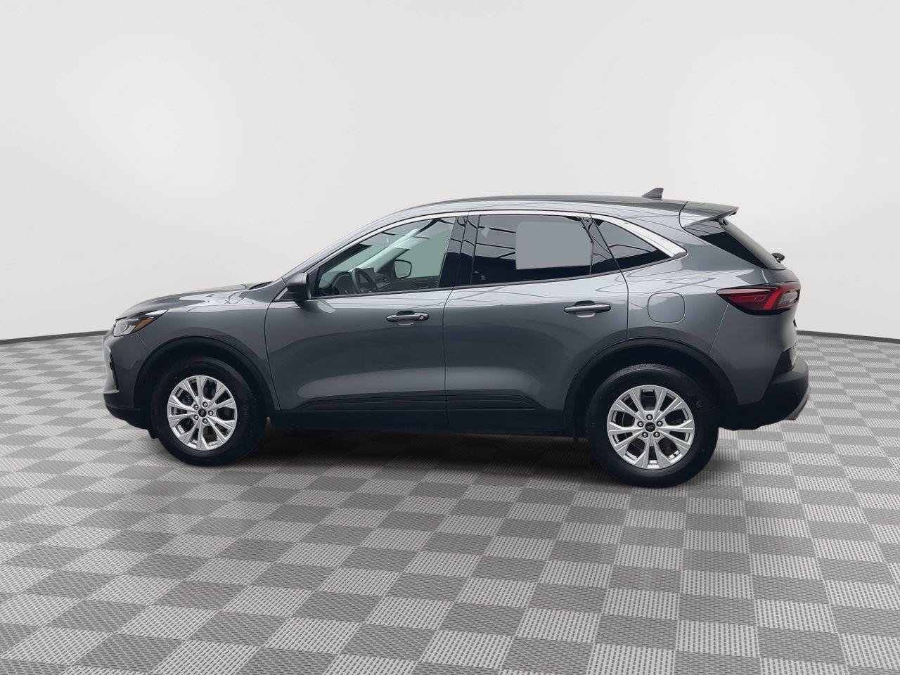 Certified 2023 Ford Escape Active w/ Tech Pack #1 AWD/4WD image 35