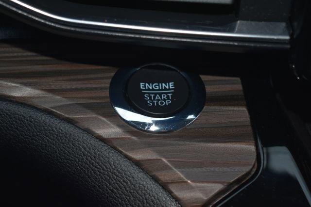 Used 2022 Ford Explorer Limited image 31