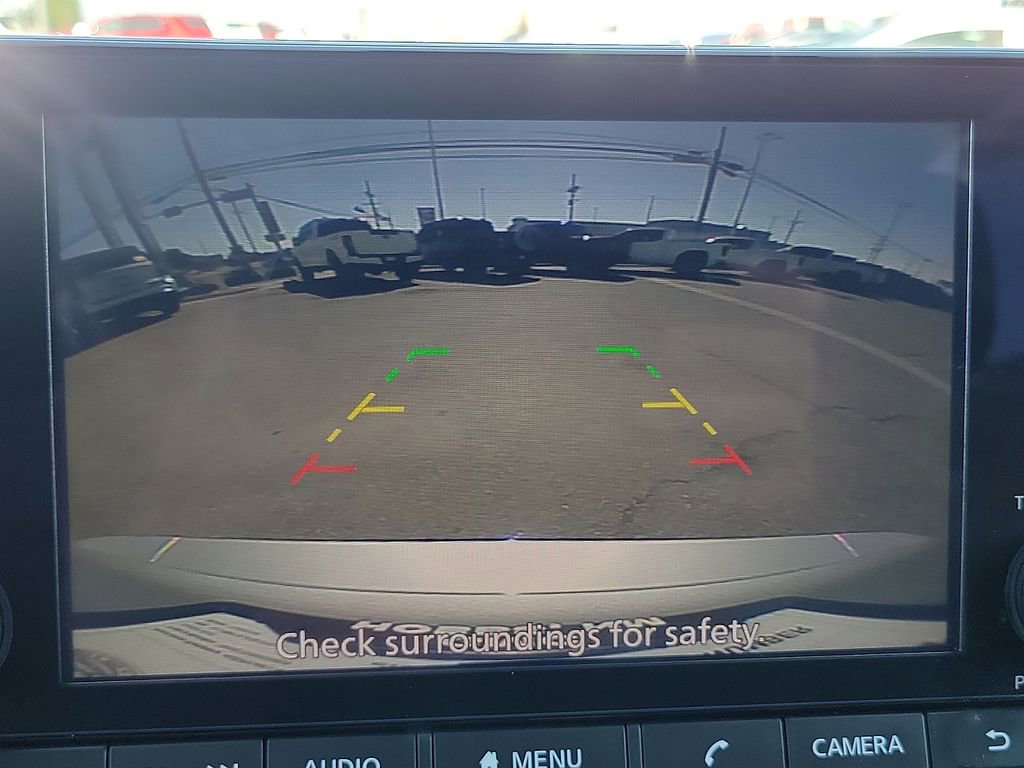 Used 2024 Nissan Rogue S AWD/4WD image 21