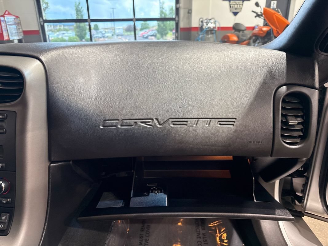 Used 2007 Chevrolet Corvette Z06 w/ Preferred Equipment Group RWD image 65
