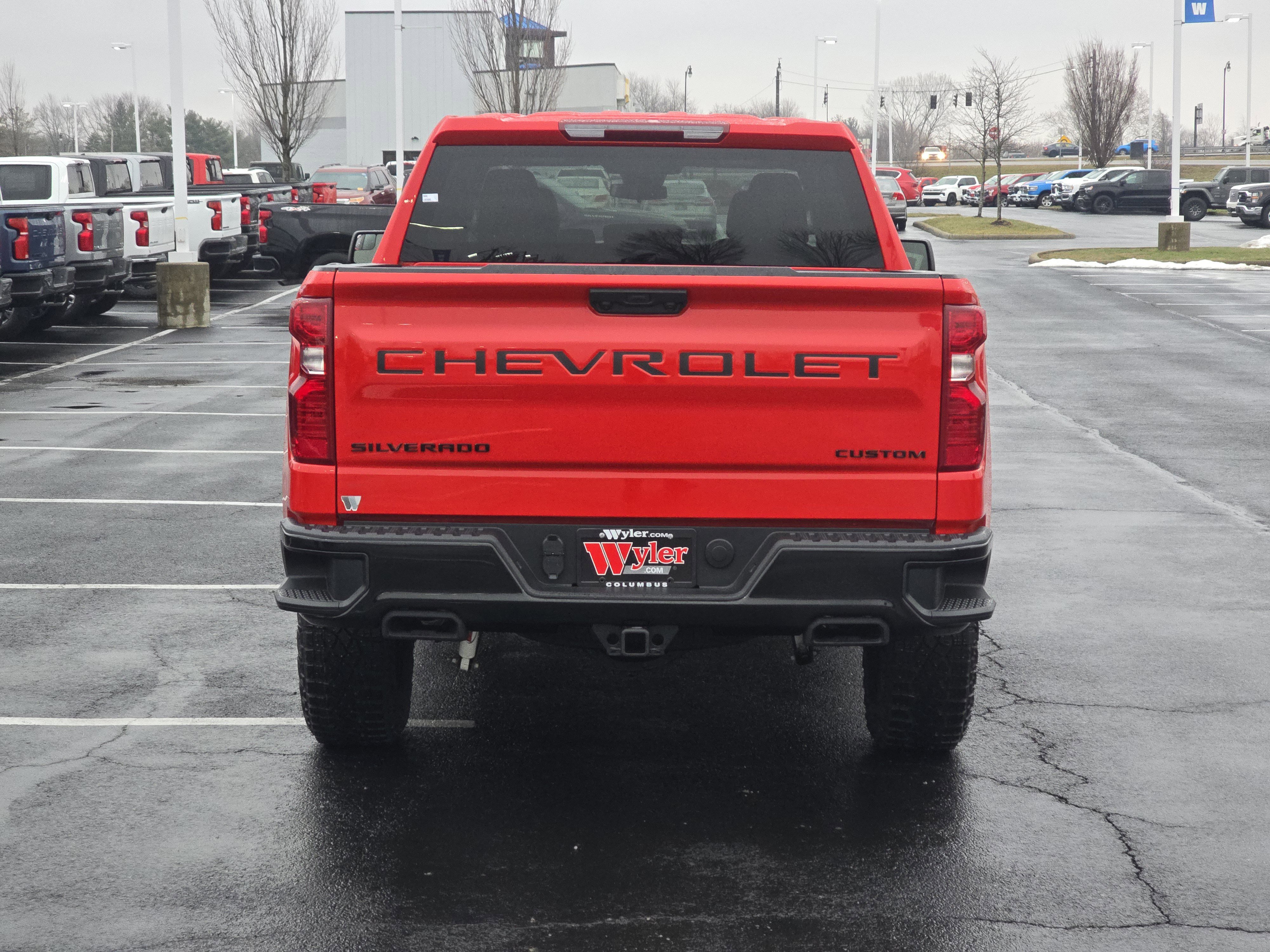 New 2026 Chevrolet Silverado 1500 Custom Trail Boss w/ Dark Appearance Package image 15