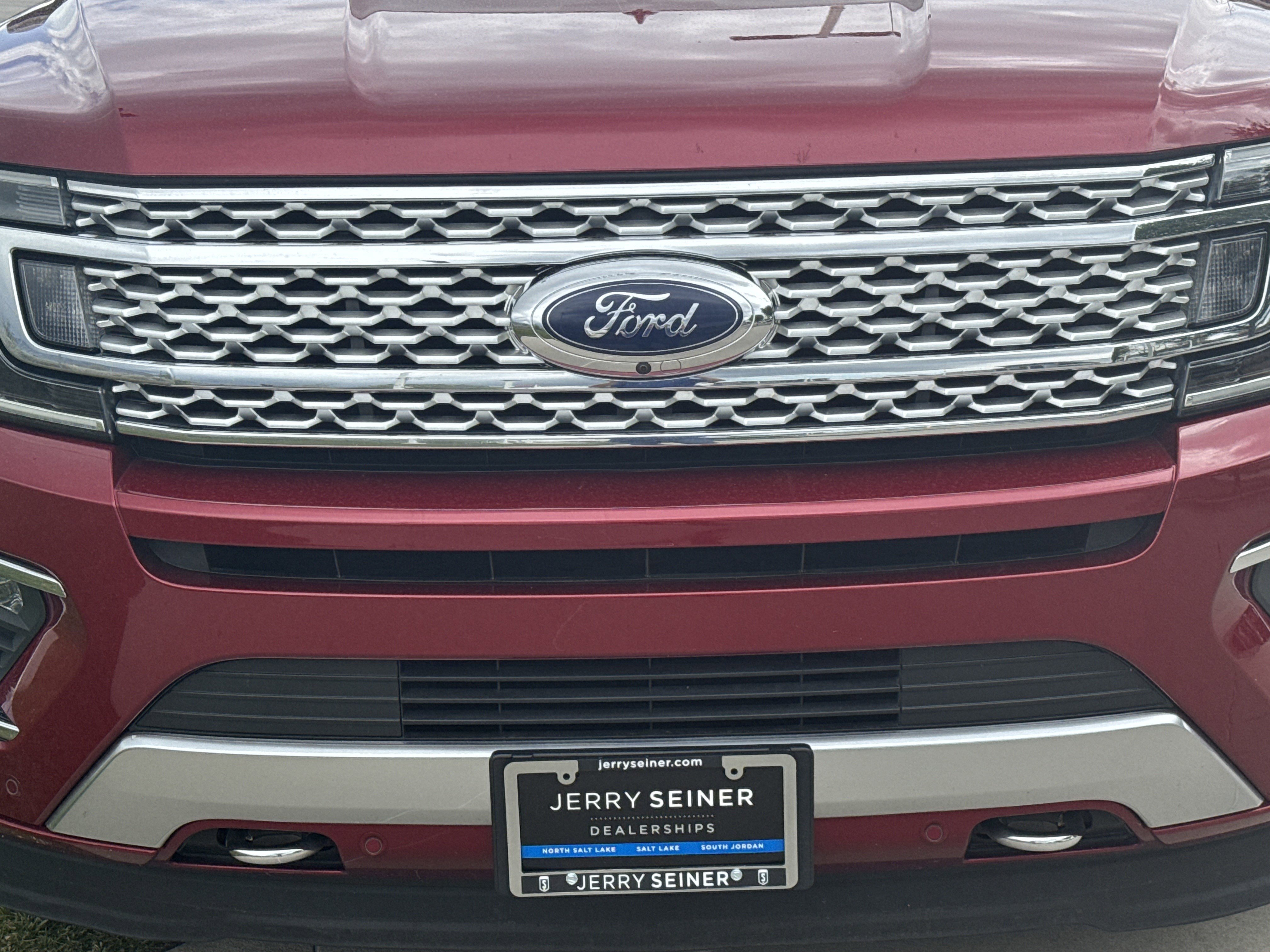 Used 2019 Ford Expedition Platinum AWD/4WD image 12