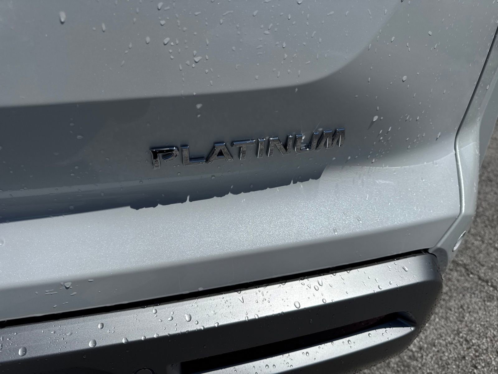 New 2025 Nissan Pathfinder Platinum w/ Cargo Package image 8