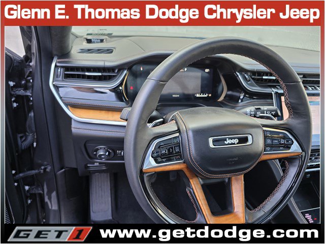 Used 2022 Jeep Grand Cherokee Summit image 16