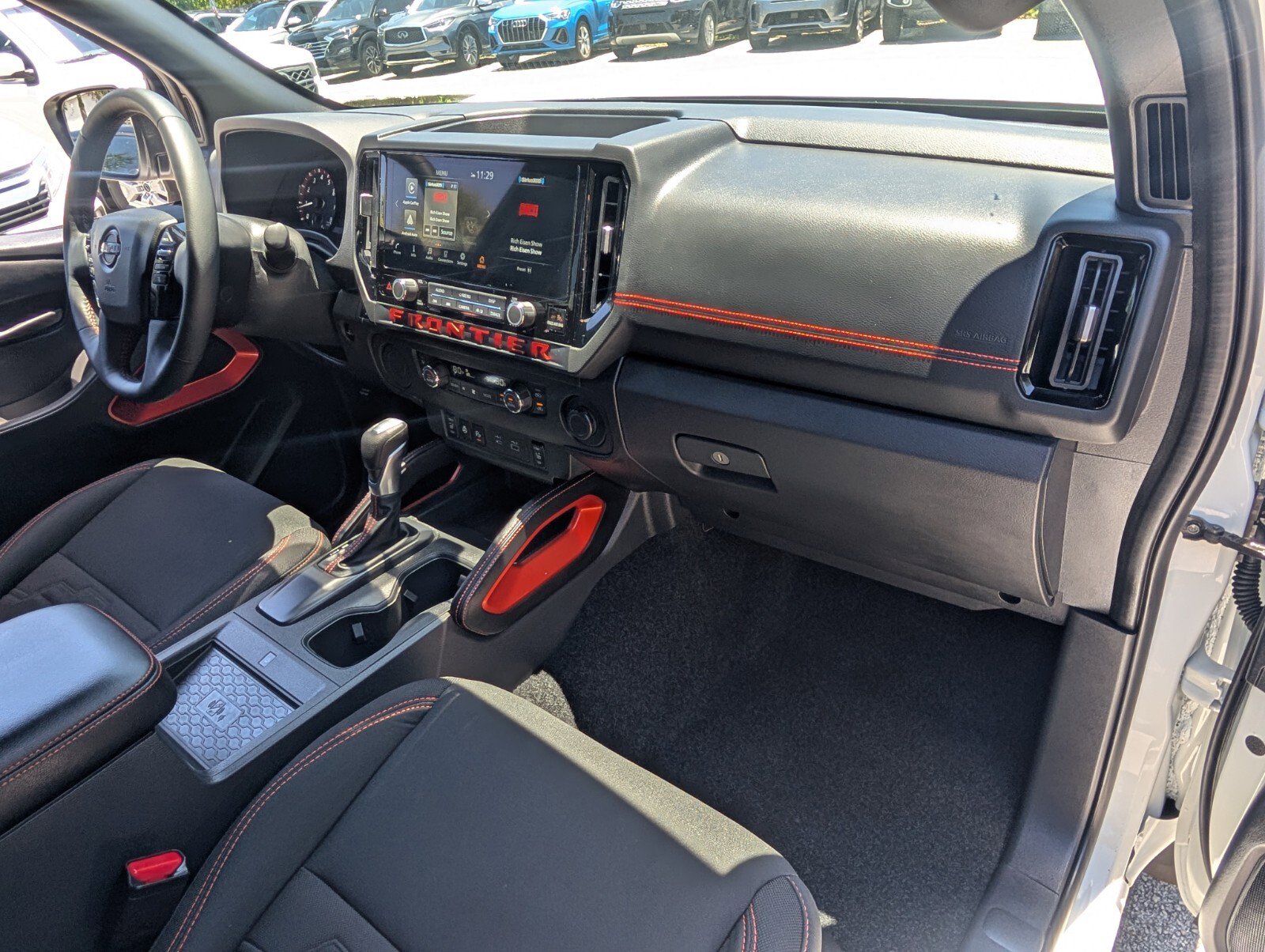 Used 2026 Nissan Frontier Pro-X w/ Pro-X Convenience Package RWD image 18