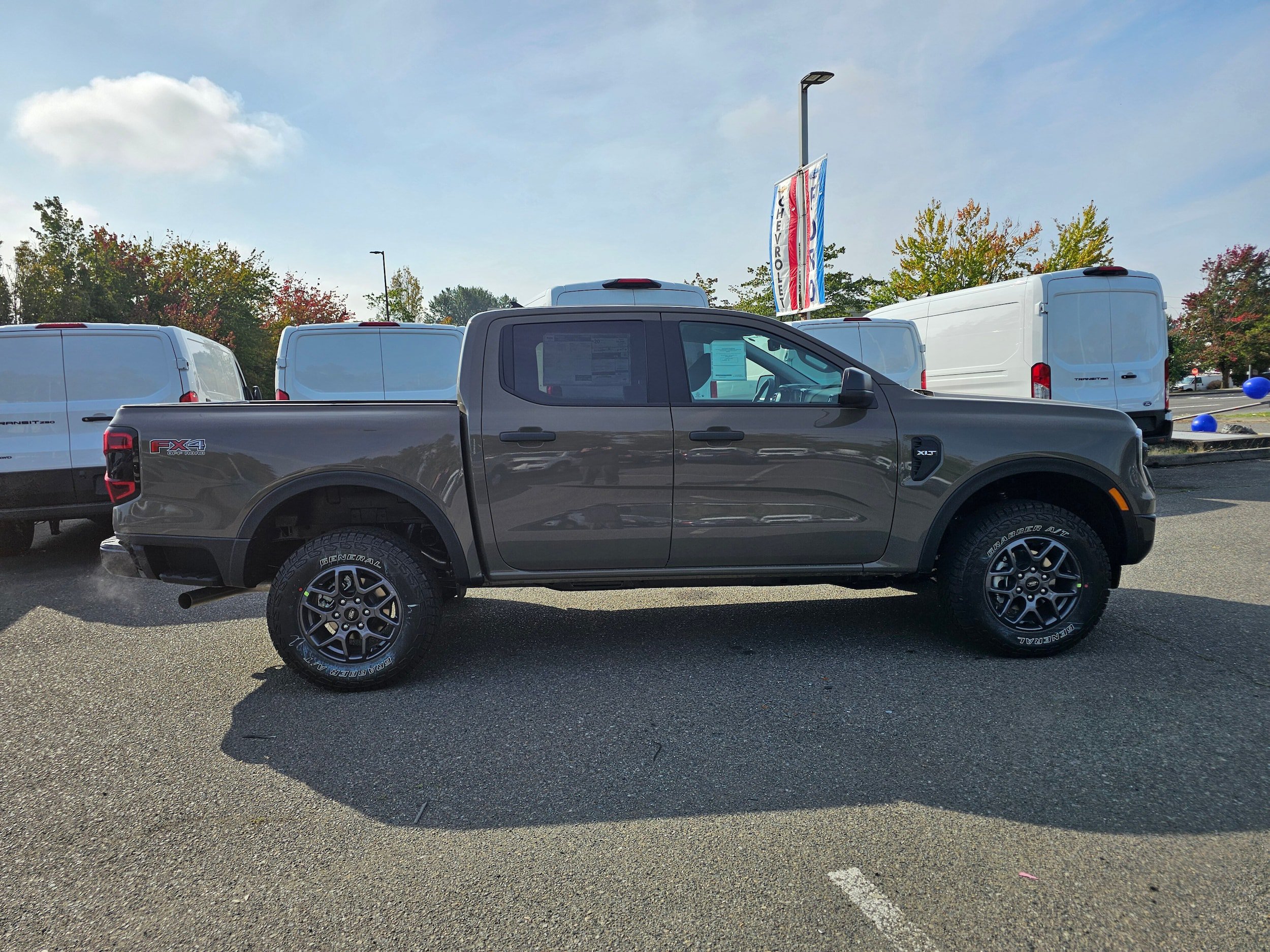 New 2026 Ford Ranger XLT w/ Equipment Group 301A High AWD/4WD image 4