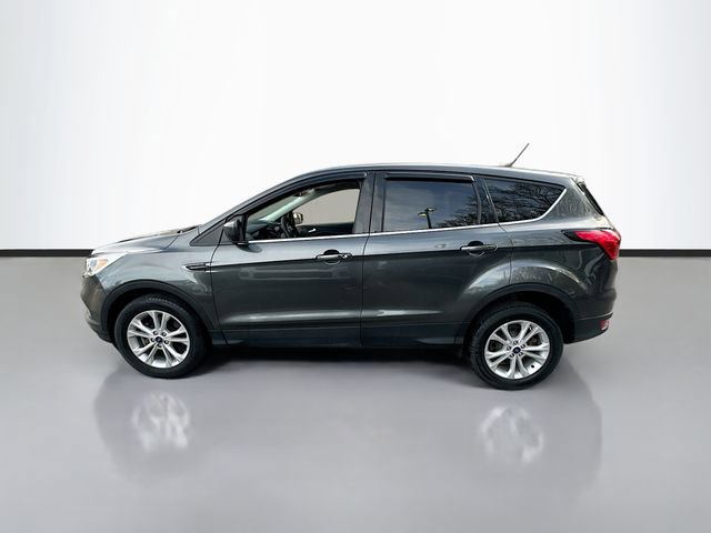 Used 2019 Ford Escape SE image 9