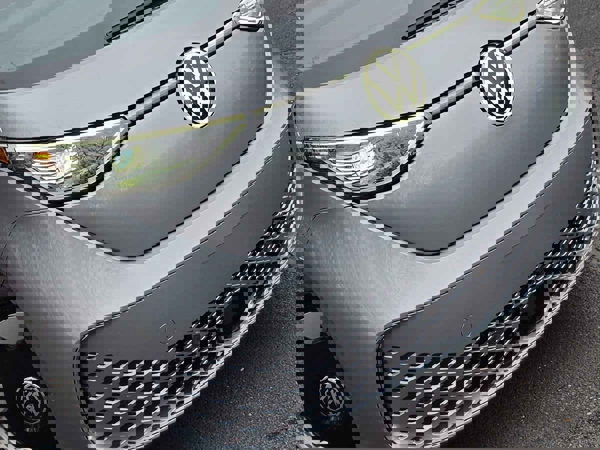 Used 2025 Volkswagen ID. Buzz Pro S image 79