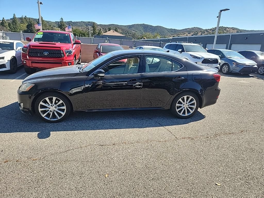 Used 2010 Lexus IS 250 RWD image 2