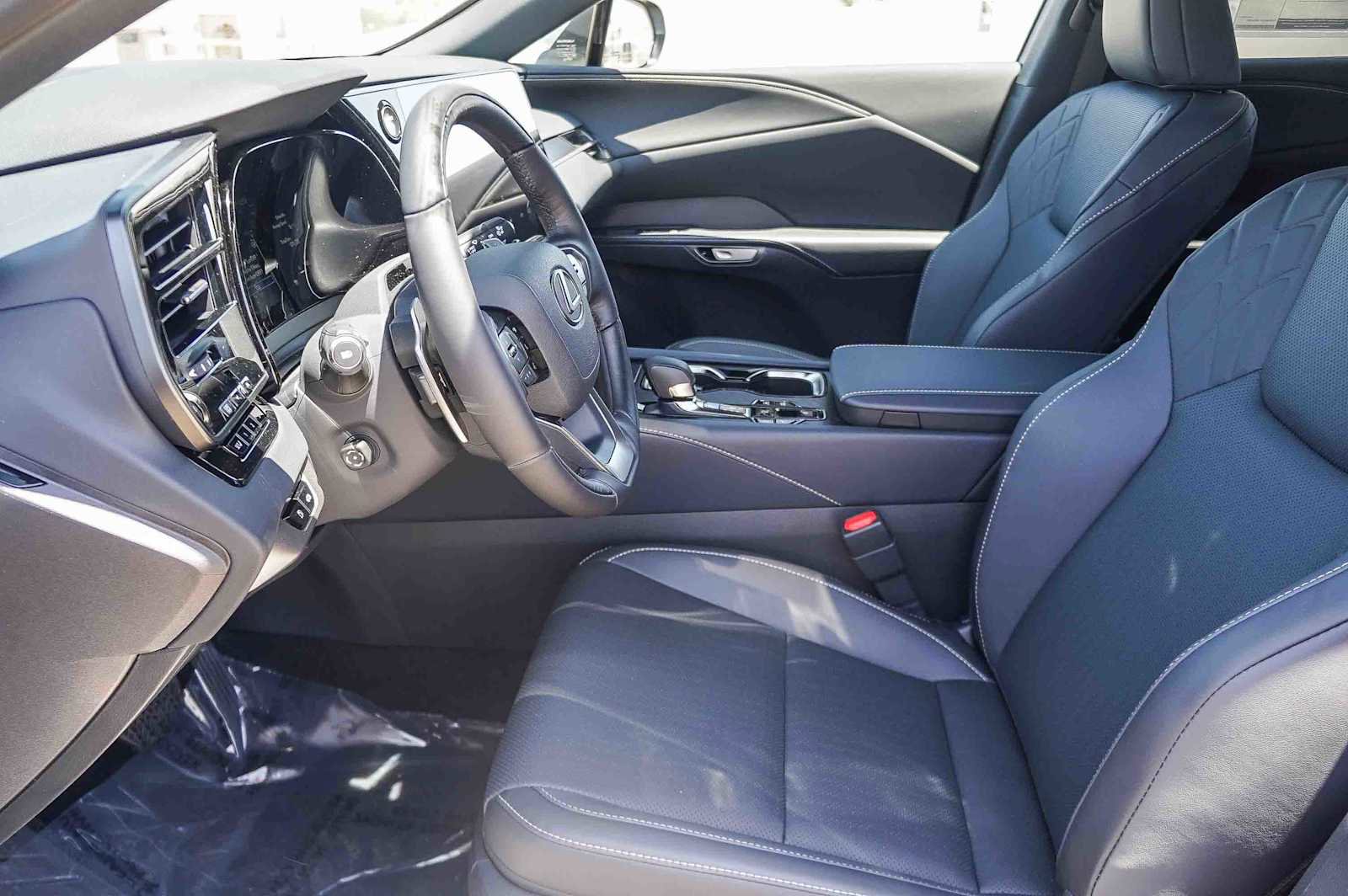 New 2026 Lexus RX 450h AWD image 20