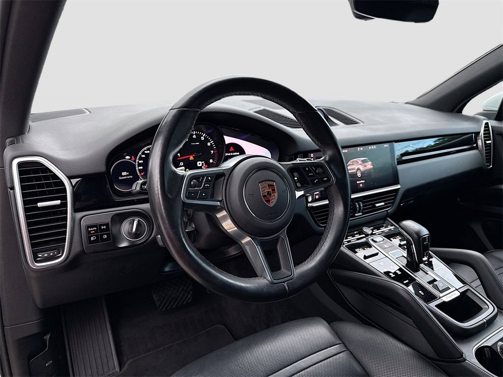 Used 2020 Porsche Cayenne Base w/ Premium Package image 10