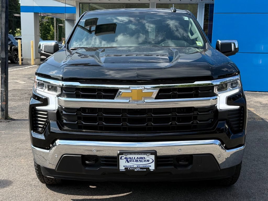 New 2026 Chevrolet Silverado 1500 LT w/ Z71 Off-Road Package AWD/4WD image 2