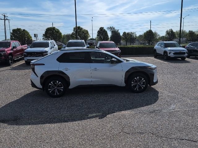 Used 2024 Toyota bZ4X XLE FWD image 15