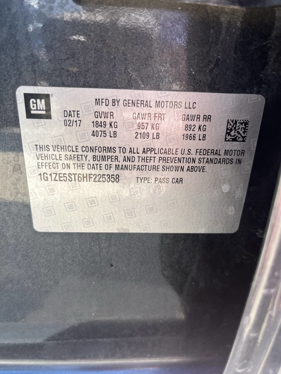 Used 2017 Chevrolet Malibu LT image 35