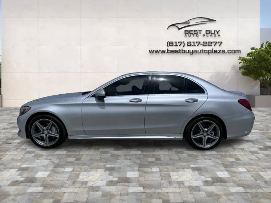Used 2015 Mercedes-Benz C 300 4MATIC Sedan image 7