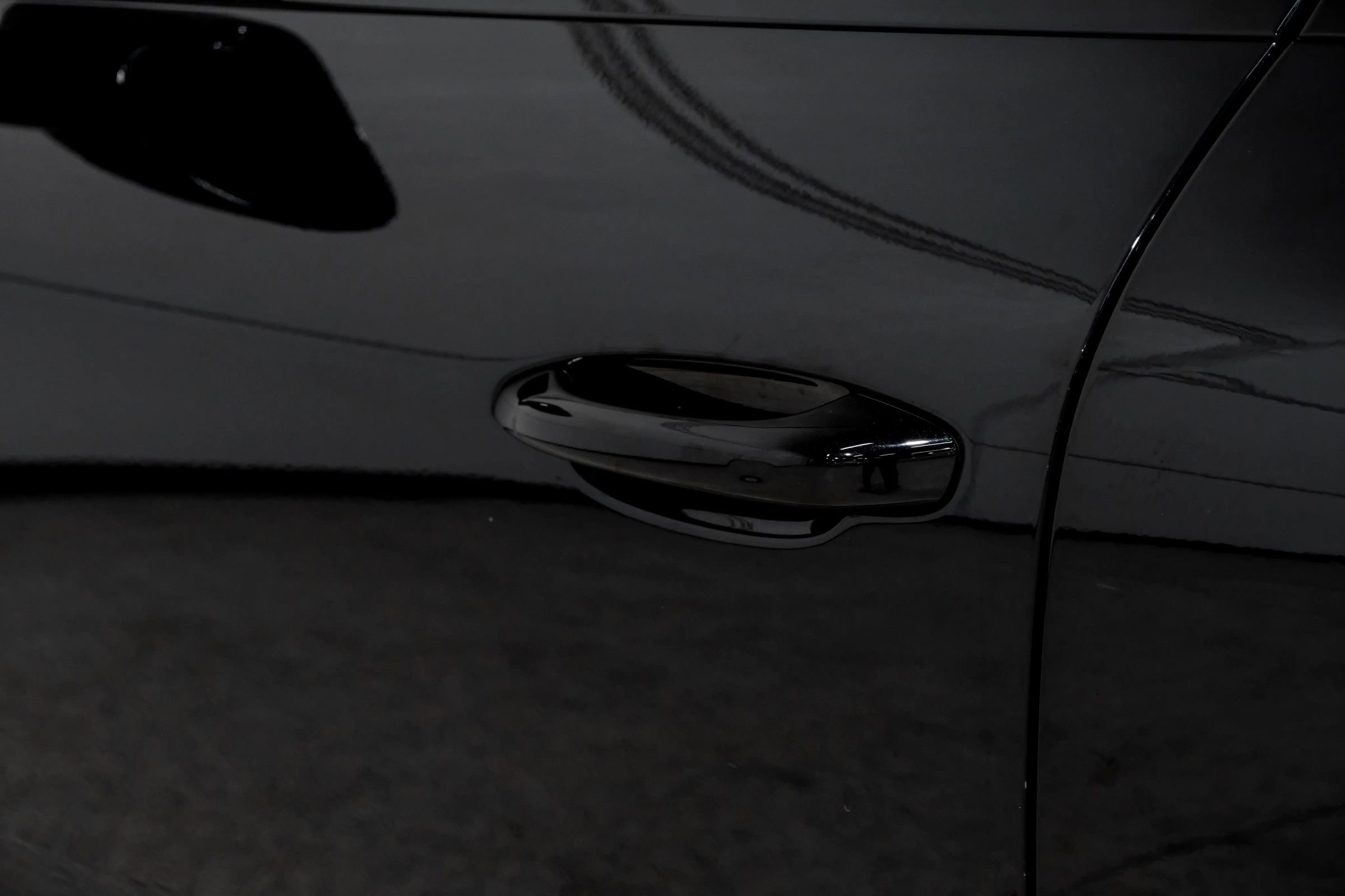 Used 2017 Porsche Macan Turbo image 43