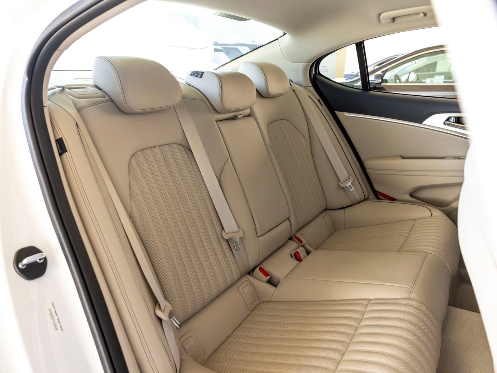 Used 2026 Genesis G70 2.5T Prestige image 24