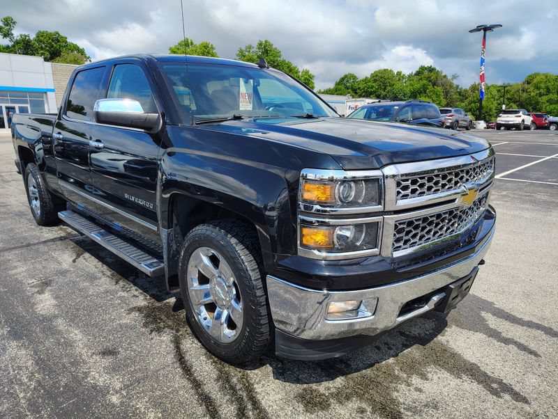 Used 2015 Chevrolet Silverado 1500 LTZ AWD/4WD image 3