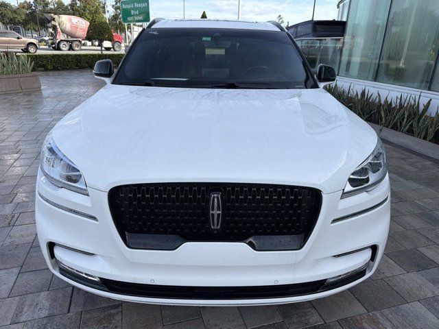 Certified 2023 Lincoln Aviator Reserve w/ Equipment Group 201A RWD image 7