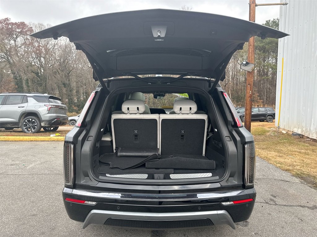 Used 2026 Cadillac Vistiq Sport image 34