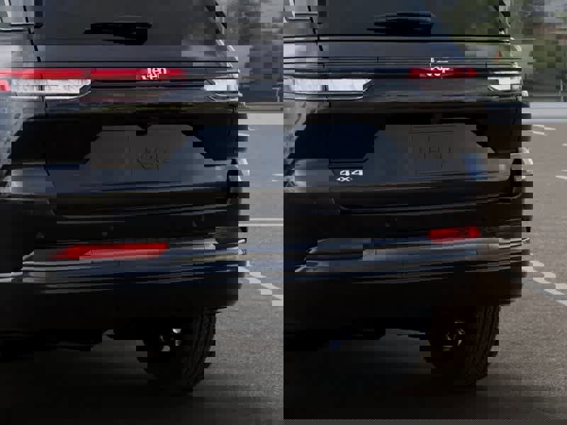 New 2026 Jeep Grand Cherokee Limited Reserve image 13