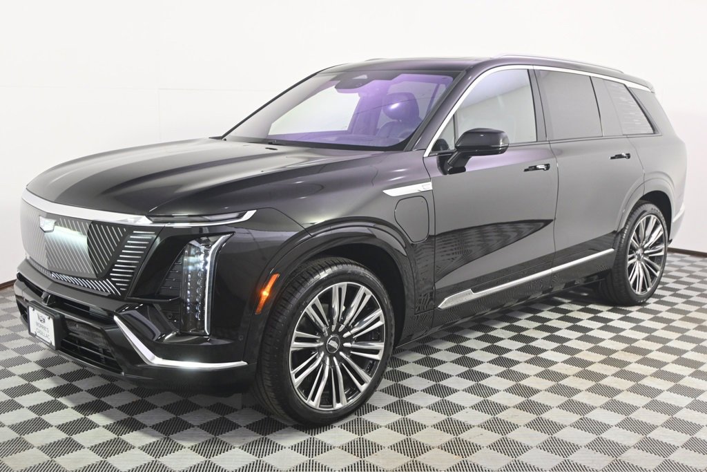 New 2026 Cadillac Vistiq Premium Luxury w/ LPO, Floor Liner Package image 2