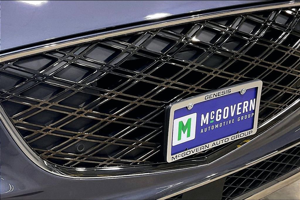 Used 2026 Genesis GV70 2.5T Select image 31