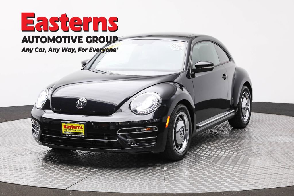 Used 2018 Volkswagen Beetle 2.0T S image 1