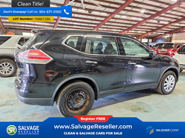 Used 2015 Nissan Rogue S AWD/4WD image 4