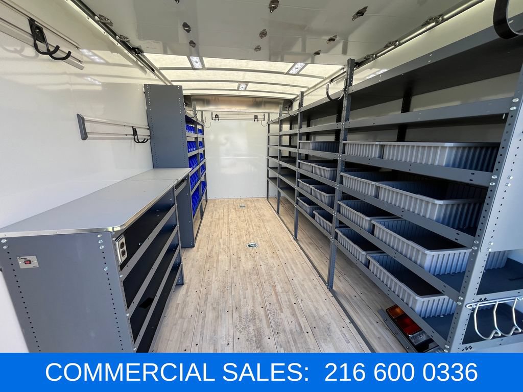 Used 2024 Isuzu NPR RWD image 8
