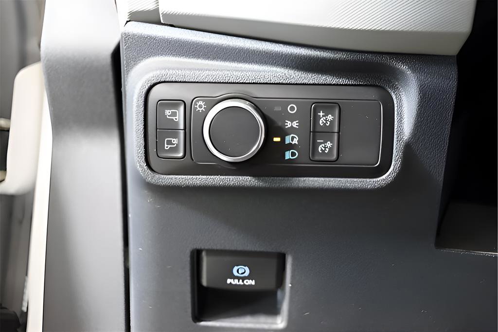 Used 2022 Ford Bronco Badlands image 22