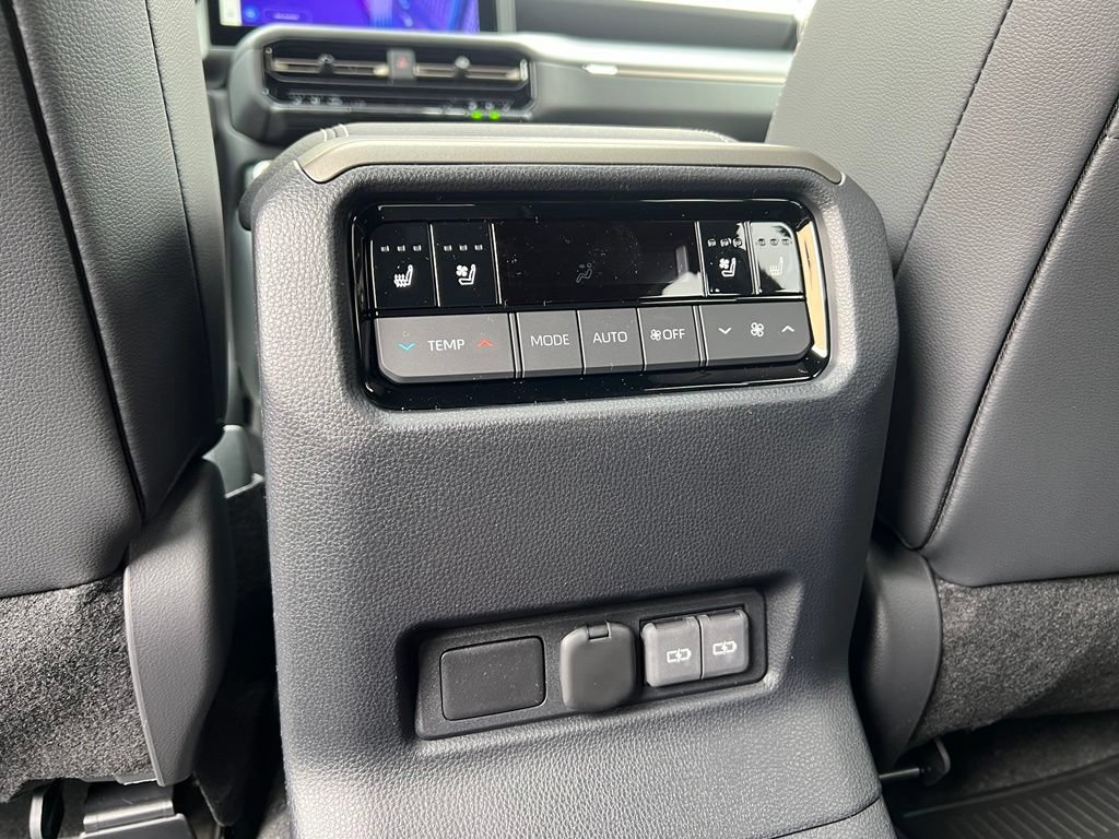 New 2027 Toyota Land Cruiser AWD/4WD image 18